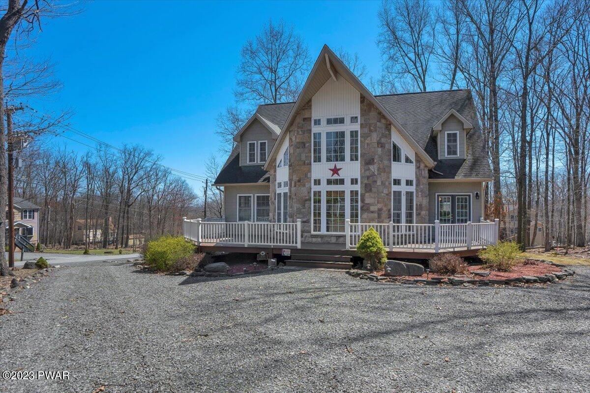 Attractive Masthope Chalet 135 Karl Hope Blvd Real Estate Masthope