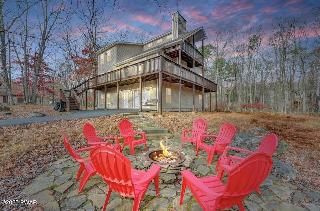 Well-Maintained Masthope Home for Sale – 117 Bowspirit Lane