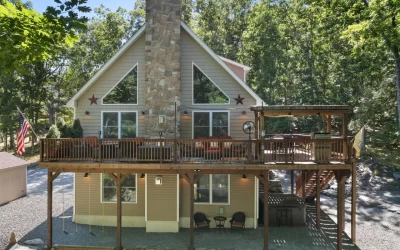 Masthope Custom Home for Sale – 301 Powderhorn Drive